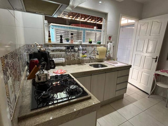 Casa 3 quartos e 2 banheiros, à venda, no bairro Parque Aurora em Campos dos Goytacazes