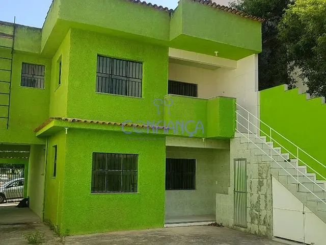 Casa com 80m² 3 quartos e 1 banheiro, para alugar, no bairro Campo Grande em Rio de Janeiro