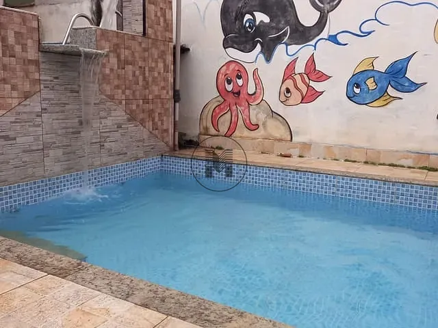 Casa com 505m² 2 quartos e 3 banheiros, à venda, no bairro Pedregulho em Guaratinguetá