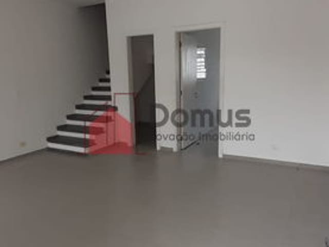 Casa com 125m², para alugar, no bairro Centro em Taubaté