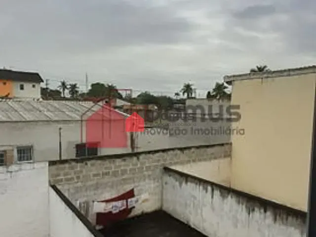 Casa com 125m², para alugar, no bairro Centro em Taubaté
