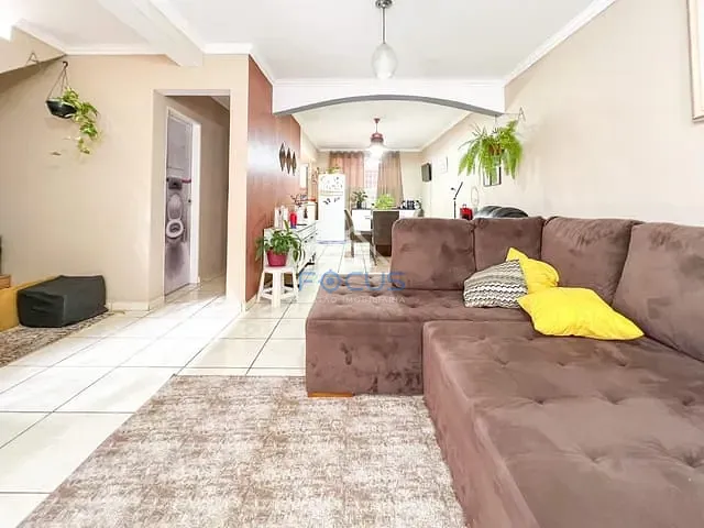 Casa com 219m² 2 quartos e 3 banheiros, à venda, no bairro Jardim das Tulipas em Jundiaí