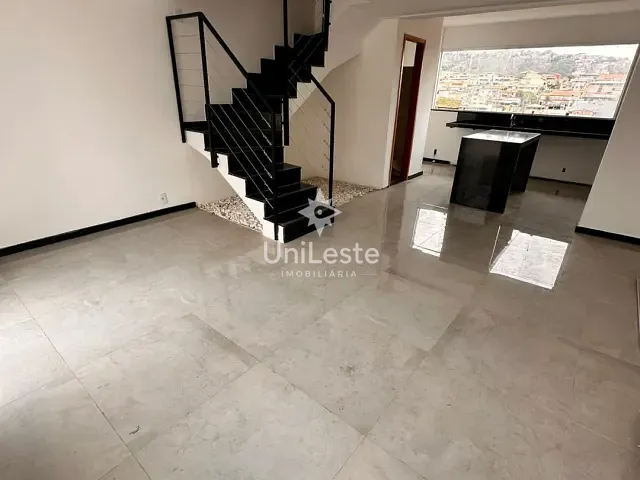 Casa 3 quartos e 2 banheiros, à venda, no bairro Jardim Vitória em Belo Horizonte