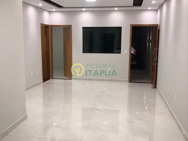 Casa com 150m² 3 quartos e 2 banheiros, à venda, no bairro Bandeirantes em Londrina