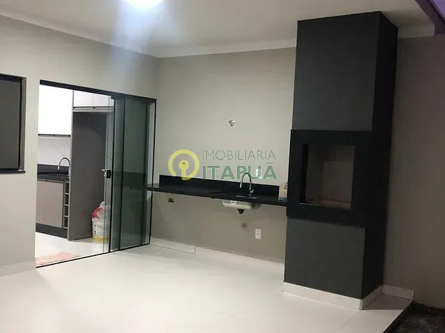 Casa com 150m² 3 quartos e 2 banheiros, à venda, no bairro Bandeirantes em Londrina