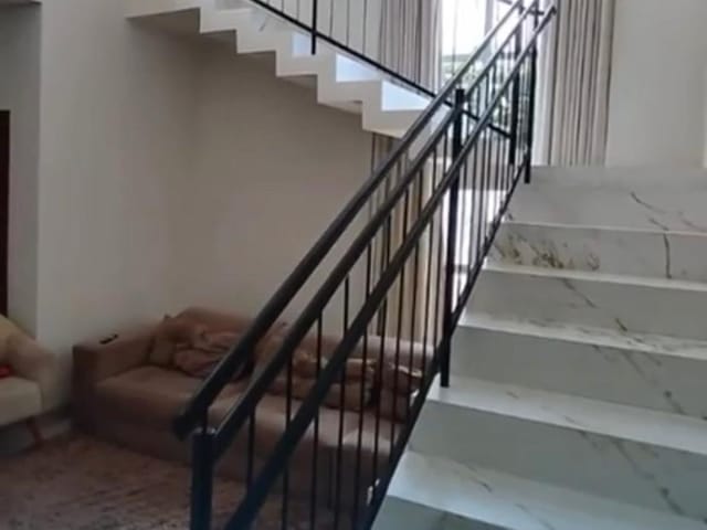 Sobrado com 276m² 4 quartos e 1 banheiro, à venda, no bairro Jardim das Nações em Sinop