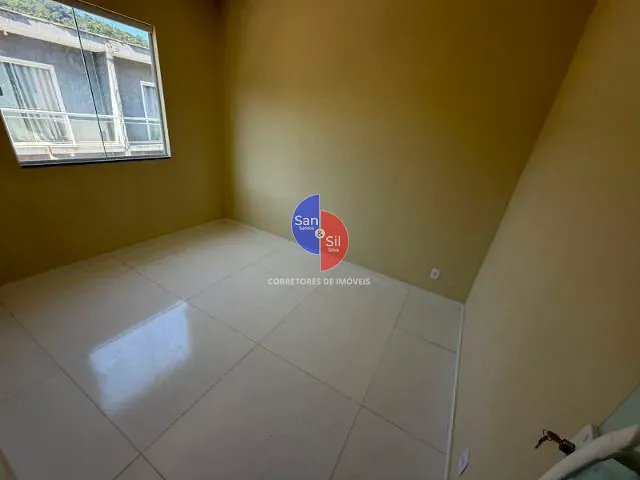 Casa 2 quartos e 2 banheiros, à venda, no bairro Praia do Imperador (Guia de Pacobaíba) em Magé