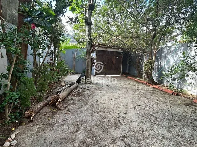 Casa 4 quartos e 4 banheiros, para alugar, no bairro Piratininga em Niterói