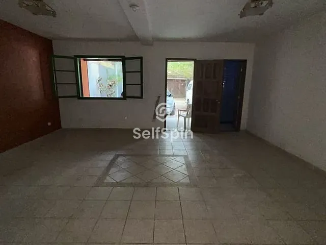 Casa 4 quartos e 4 banheiros, para alugar, no bairro Piratininga em Niterói