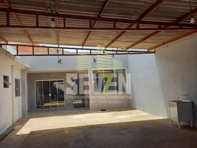 Casa com 198m² 3 quartos e 2 banheiros, à venda, no bairro Parque Val de Palmas em Bauru