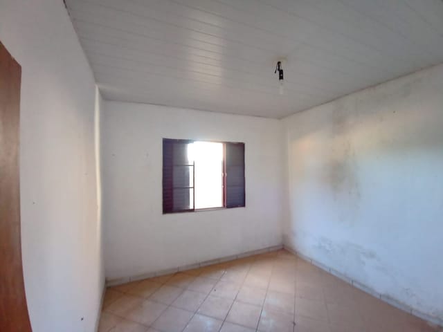 Casa com 240m² 2 quartos e 1 banheiro, à venda, no bairro São Lazaro em São João da Boa Vista