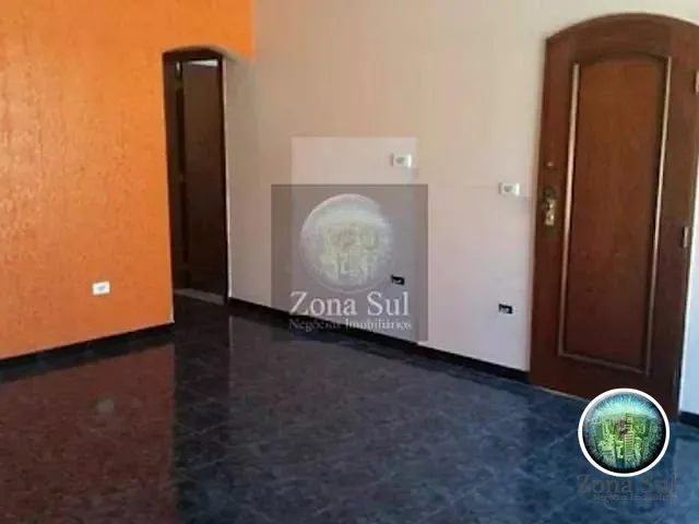 Casa com 205m² 2 quartos e 2 banheiros, à venda, no bairro Central Parque Sorocaba em Sorocaba