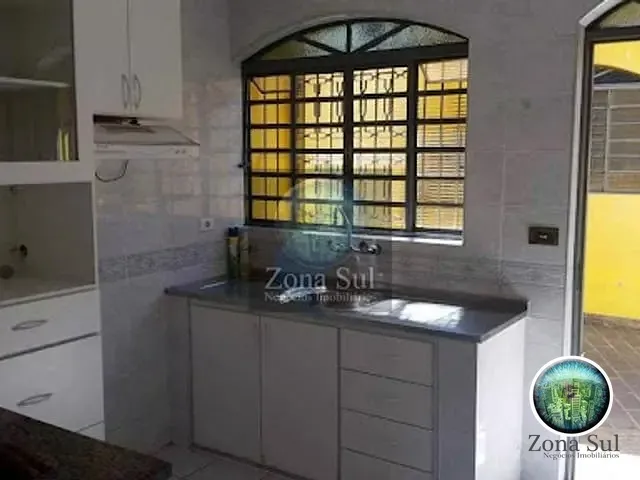 Casa com 205m² 2 quartos e 2 banheiros, à venda, no bairro Central Parque Sorocaba em Sorocaba