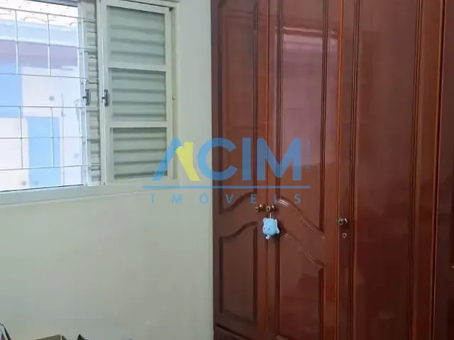 Casa com 300m² 3 quartos e 2 banheiros, à venda, no bairro Cruzeiro do Sul em Jaguariúna
