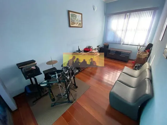 Casa com 710m² 4 quartos e 5 banheiros, à venda, no bairro Cidade Universitária em Campinas