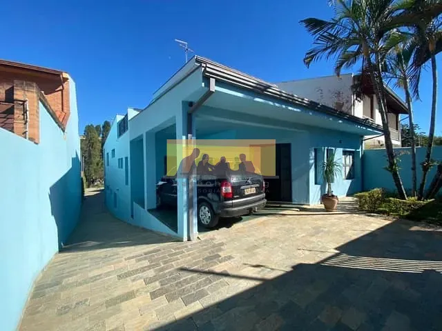 Casa com 710m² 4 quartos e 5 banheiros, à venda, no bairro Cidade Universitária em Campinas