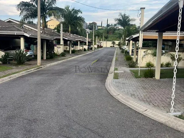 Casa 3 quartos e 2 banheiros, à venda, no bairro Jardim Santa Bárbara em Atibaia