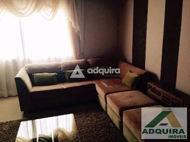 Casa com 445m² 3 quartos e 1 banheiro, à venda, no bairro Estrela em Ponta Grossa