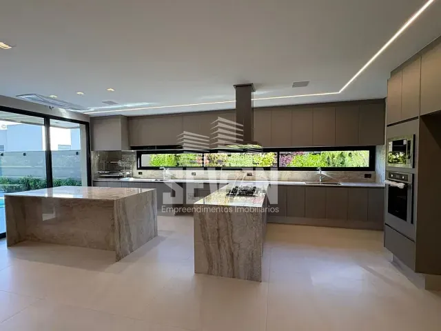 Casa com 497m² 5 quartos e 6 banheiros, à venda, no bairro Vila Aviação em Bauru