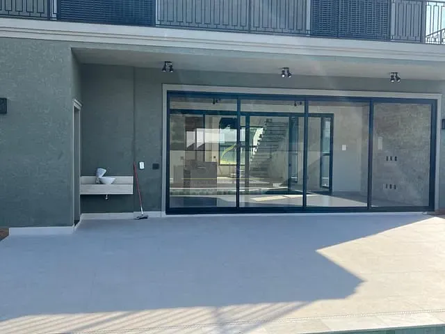 Casa com 525m² 4 quartos e 5 banheiros, à venda, no bairro Loteamento Granville Atibaia em Atibaia