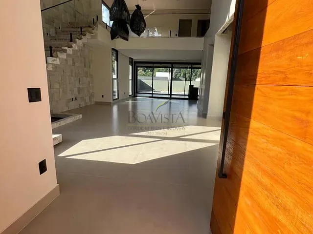 Casa com 525m² 4 quartos e 5 banheiros, à venda, no bairro Loteamento Granville Atibaia em Atibaia