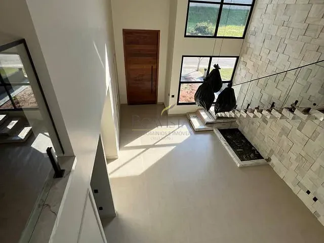 Casa com 525m² 4 quartos e 5 banheiros, à venda, no bairro Loteamento Granville Atibaia em Atibaia