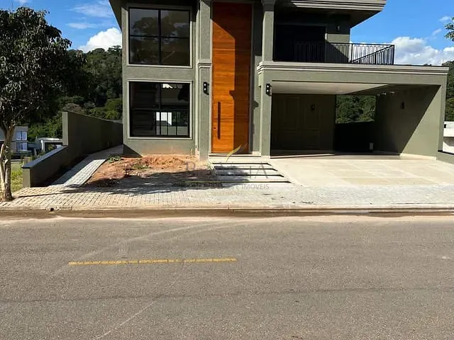 Casa com 525m² 4 quartos e 5 banheiros, à venda, no bairro Loteamento Granville Atibaia em Atibaia