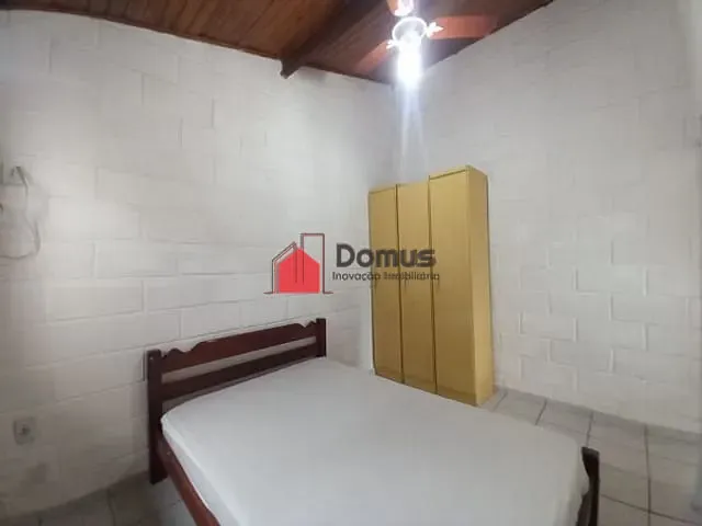 Kitnet para alugar, no bairro Jardim Cristina em Pindamonhangaba