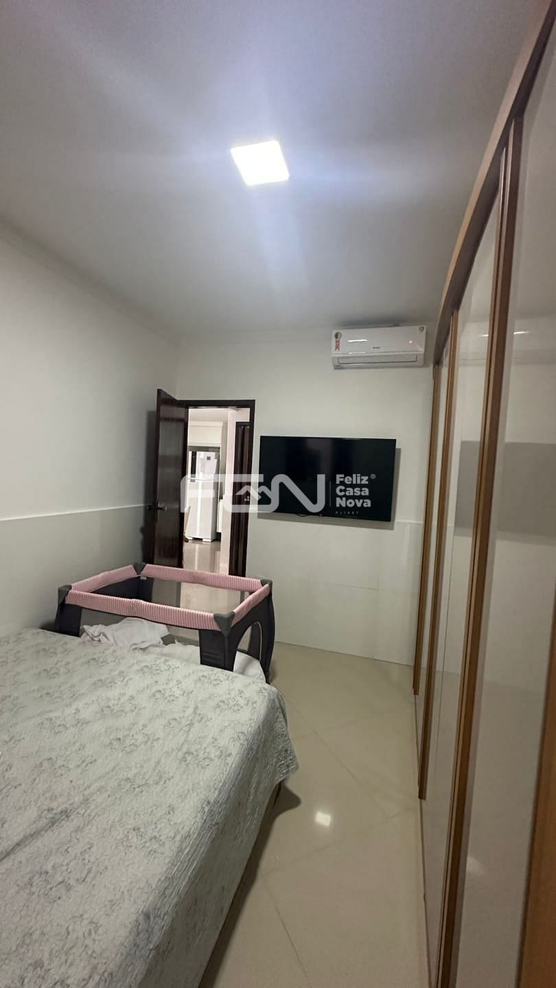 Casa à venda com 2 quartos, 75m² - Foto 13
