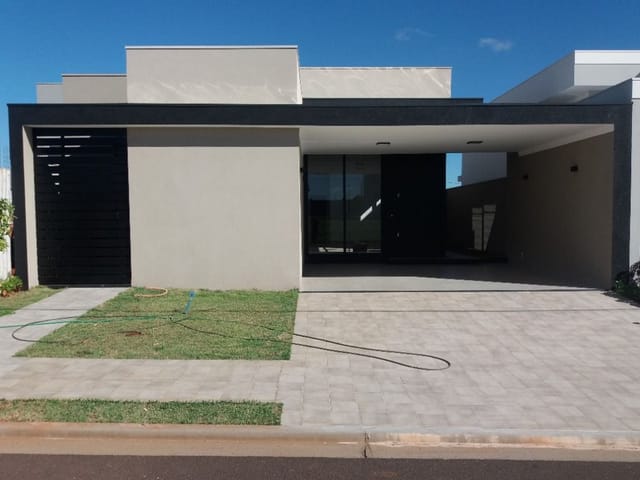 Casa com 309m² 3 quartos e 3 banheiros, à venda, no bairro Jardim Pinheiros em Birigüi