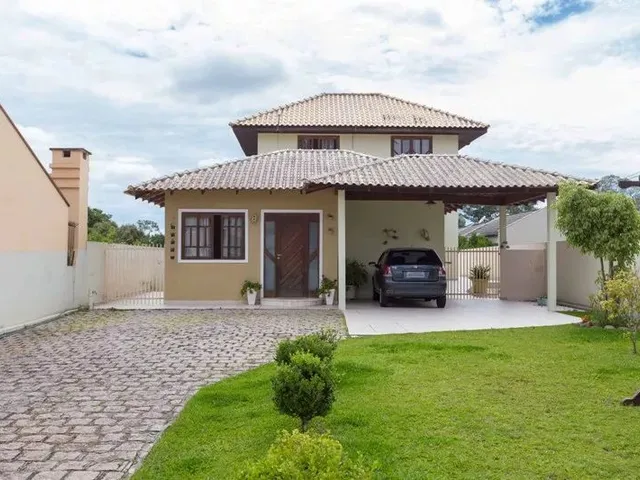 Casa com 492m² 4 quartos e 3 banheiros, à venda, no bairro Santa Felicidade em Curitiba