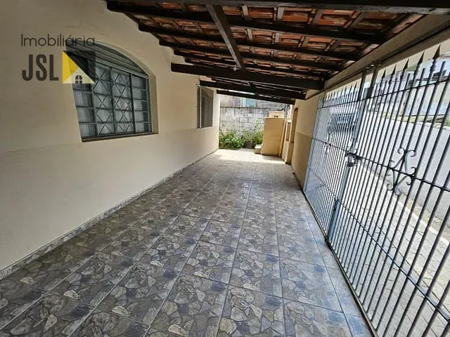Casa com 175m² 3 quartos e 2 banheiros, à venda, no bairro Vila Santa Izabel em Caçapava