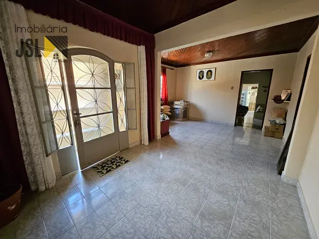 Casa com 175m² 3 quartos e 2 banheiros, à venda, no bairro Vila Santa Izabel em Caçapava