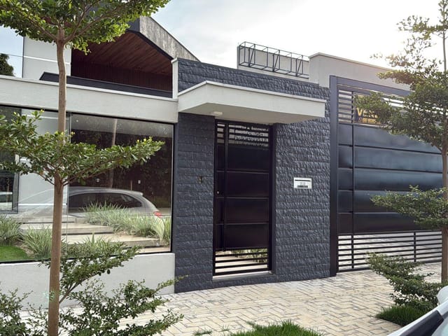 Casa com 330m² 3 quartos e 1 banheiro, à venda, no bairro Residencial Paris em Sinop