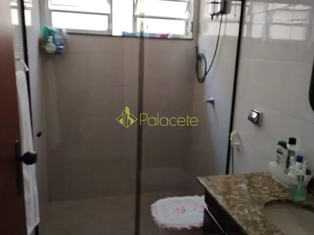 Casa com 250m² 3 quartos e 3 banheiros, à venda, no bairro Vila São Geraldo em Taubaté
