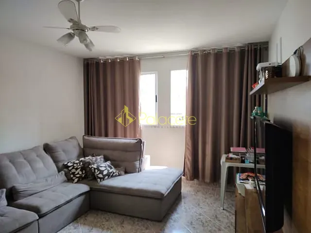 Casa com 250m² 3 quartos e 3 banheiros, à venda, no bairro Vila São Geraldo em Taubaté