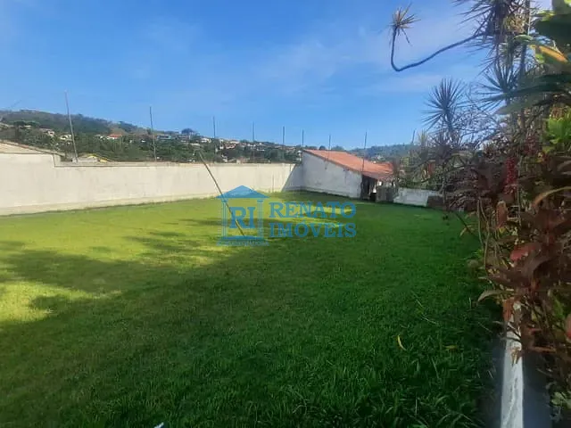 Terreno com 360m², à venda, no bairro Centro em Maricá