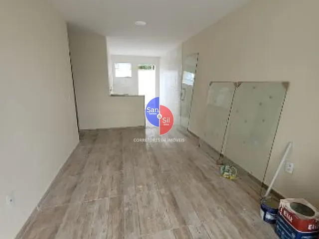 Casa 2 quartos e 1 banheiro, à venda, no bairro Praia do Imperador (Praia de Mauá) em Magé