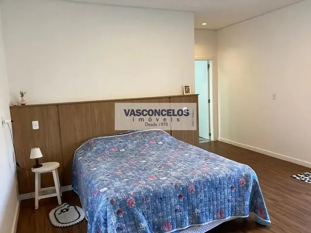 Casa com 530m² 4 quartos e 5 banheiros, à venda, no bairro Urbanova em São José Dos Campos