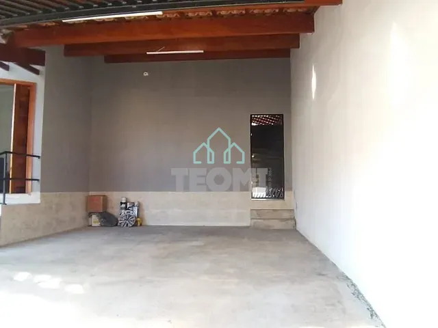 Casa com 250m² 2 quartos e 1 banheiro, à venda, no bairro Jardim Continental II em Taubaté