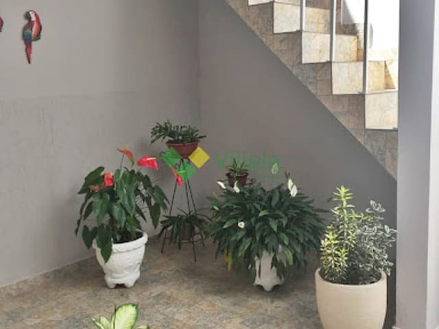 Casa com 203m² 3 quartos e 2 banheiros, à venda, no bairro Conjunto Alvorada em Poá