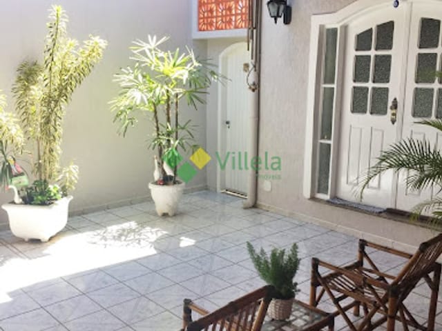 Casa com 203m² 3 quartos e 2 banheiros, à venda, no bairro Conjunto Alvorada em Poá