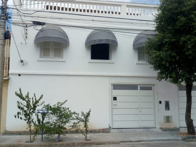 Casa com 360m², à venda, no bairro Jardim Satélite em São João da Boa Vista