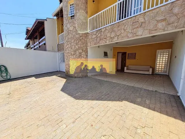 Casa com 250m² 3 quartos e 4 banheiros, à venda, no bairro Bosque de Barão Geraldo em Campinas