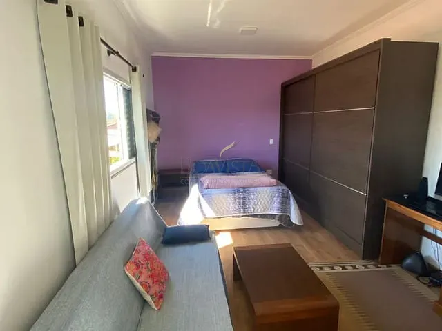 Casa 4 quartos e 3 banheiros, para alugar, no bairro Cecap em Piracaia