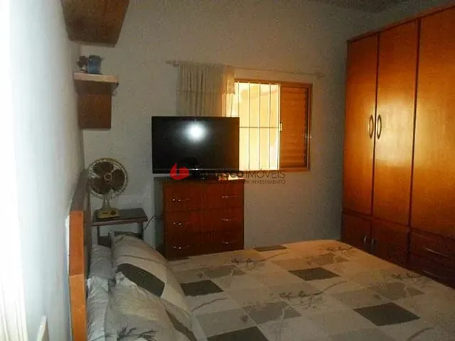 Casa com 150m² 2 quartos e 1 banheiro, à venda, no bairro Osvaldo Cruz em São Caetano do Sul