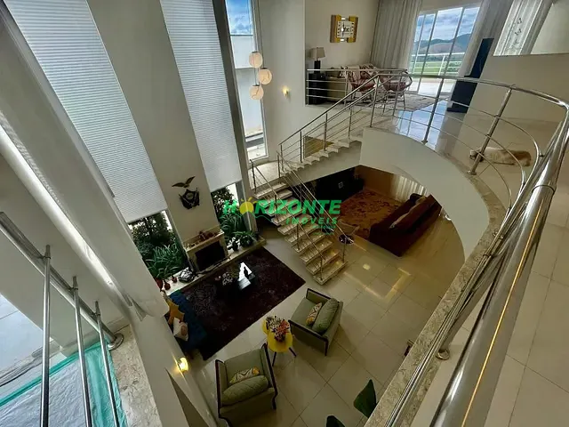 Casa com 466m² 4 quartos e 6 banheiros, à venda, no bairro Condomínio Residencial Jaguary em São José dos Campos
