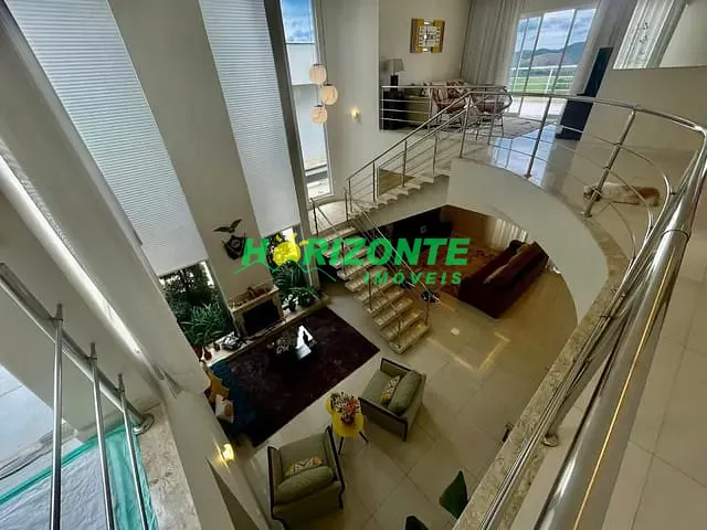 Casa com 466m² 4 quartos e 6 banheiros, à venda, no bairro urbanova em São José dos Campos