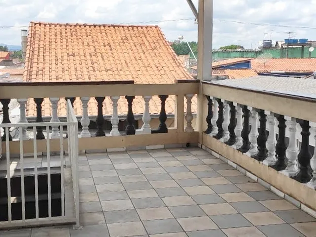 Sobrado com 222m² 4 quartos e 1 banheiro, à venda, no bairro Conjunto Alvorada em Poá