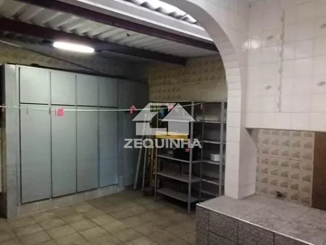 Casa com 148m² 3 quartos e 1 banheiro, à venda, no bairro Vila Campesina em Osasco